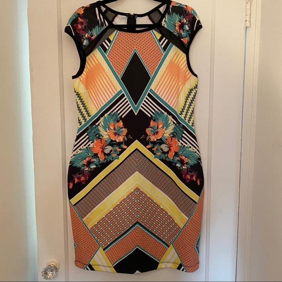 Bisou Bisou Dresses & Skirts - Bisou Bisou Contemporary Bodycon Dress NWT